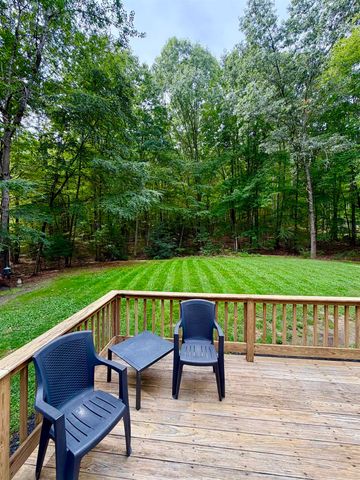 16 Windsor Drive, Merrimack, NH 03054