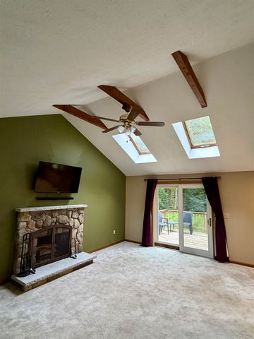 16 Windsor Drive, Merrimack, NH 03054