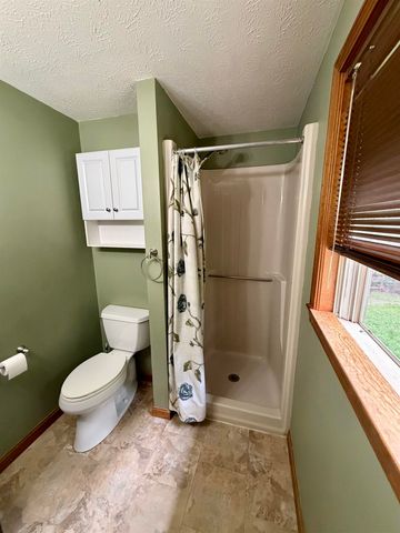 16 Windsor Drive, Merrimack, NH 03054