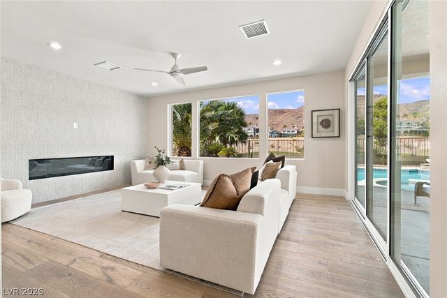 2837 Turtle Head Peak Drive, Las Vegas, NV 89135