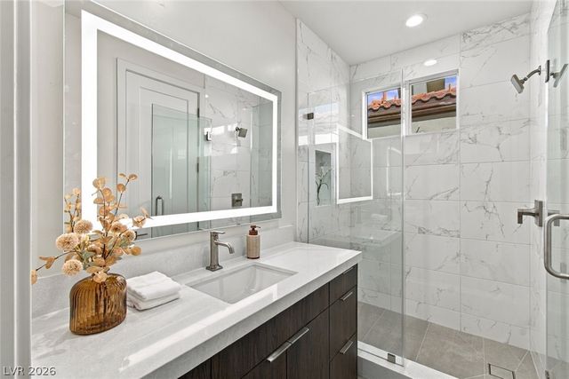 2837 Turtle Head Peak Drive, Las Vegas, NV 89135