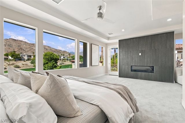 2837 Turtle Head Peak Drive, Las Vegas, NV 89135