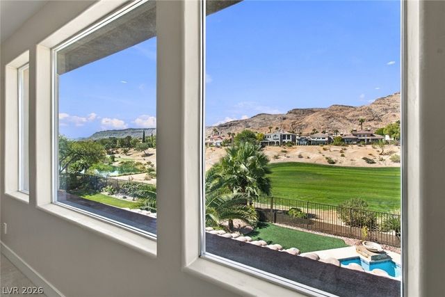 2837 Turtle Head Peak Drive, Las Vegas, NV 89135