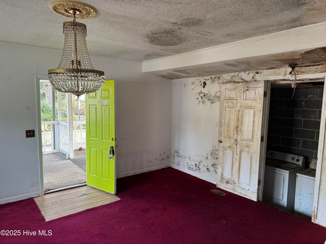 41 Twin Pines Road, Whiteville, NC 28472