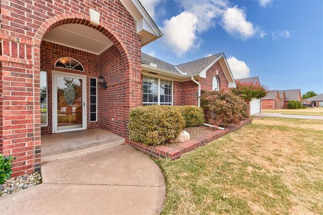 3909 Brunswick Lane, Norman, OK 73072