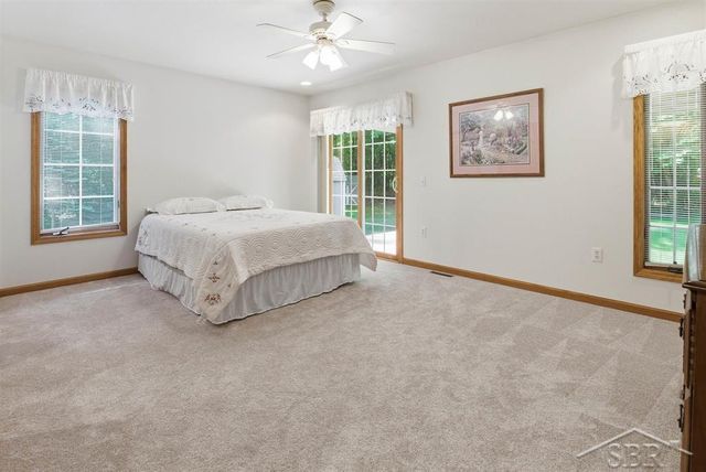 1608 S Tomei Drive, Midland, MI 48640