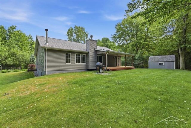 1608 S Tomei Drive, Midland, MI 48640