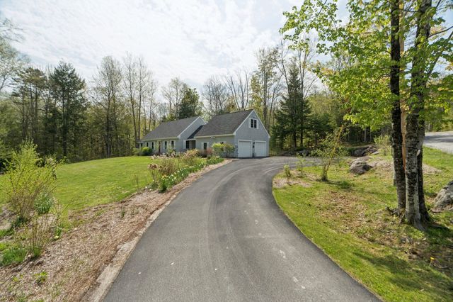 137 Woodland Heights, Grantham, NH 03753