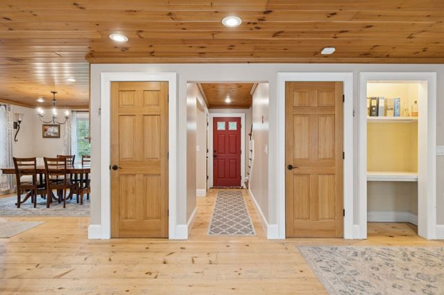 137 Woodland Heights, Grantham, NH 03753
