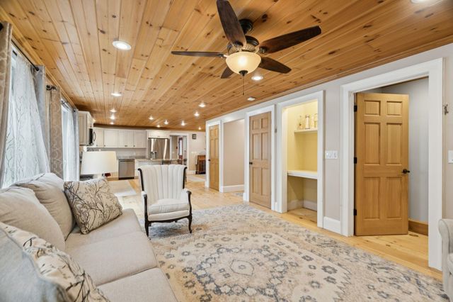 137 Woodland Heights, Grantham, NH 03753