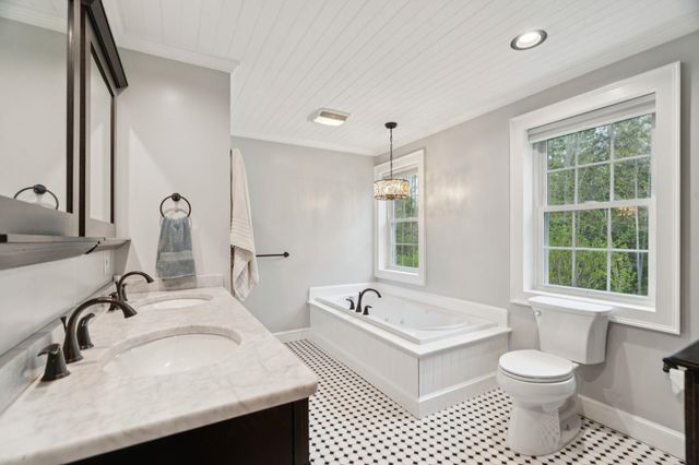 137 Woodland Heights, Grantham, NH 03753