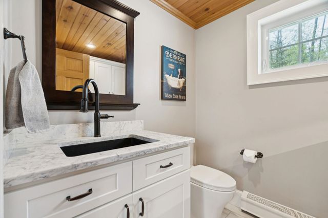 137 Woodland Heights, Grantham, NH 03753