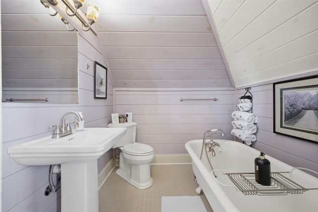 305 Davis Street N, Sulphur Springs, TX 75482