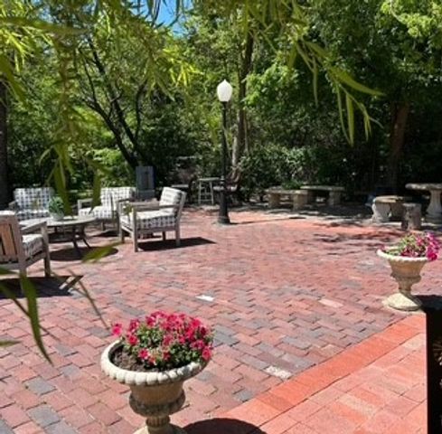 305 Davis Street N, Sulphur Springs, TX 75482