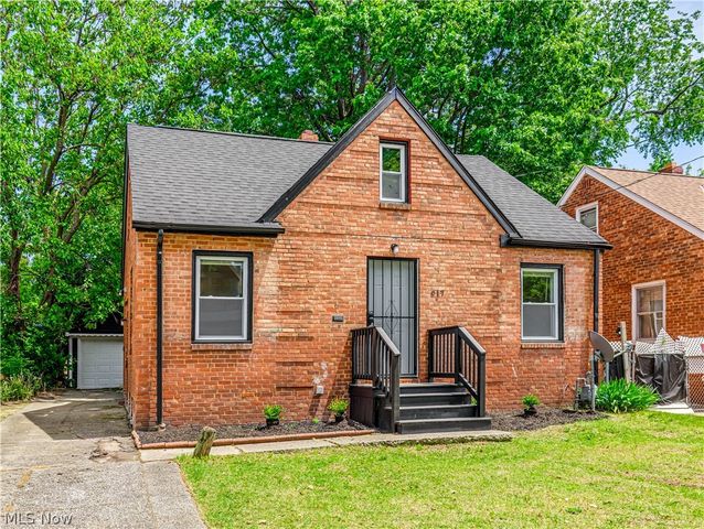 617 E 118th Street, Cleveland, OH 44108