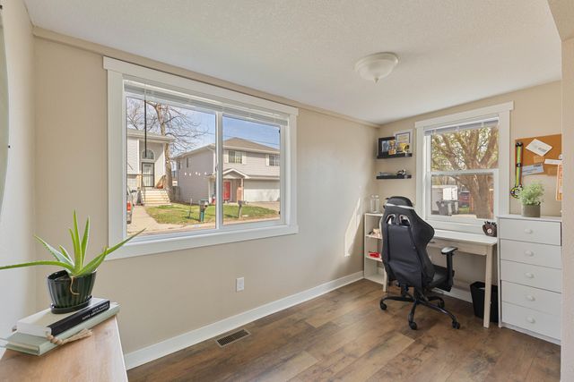 101 HURON Circle, Council Bluffs, IA 51501