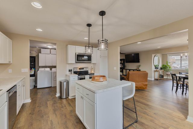 101 HURON Circle, Council Bluffs, IA 51501