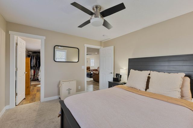 101 HURON Circle, Council Bluffs, IA 51501