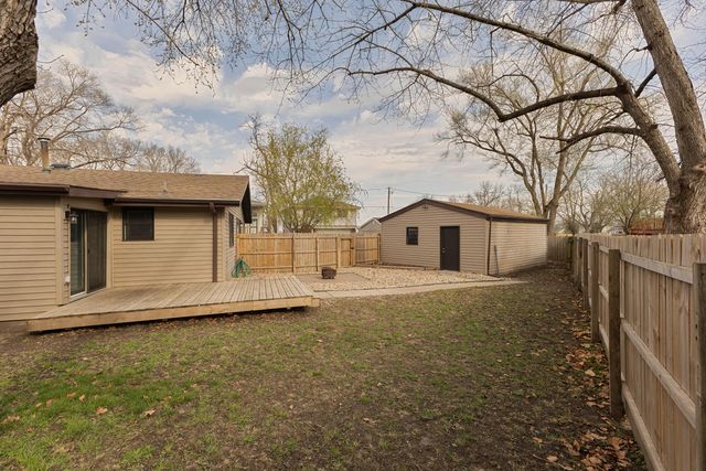 101 HURON Circle, Council Bluffs, IA 51501