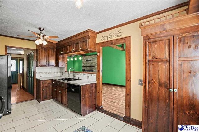 317 W Academy St, Latta, SC 29565