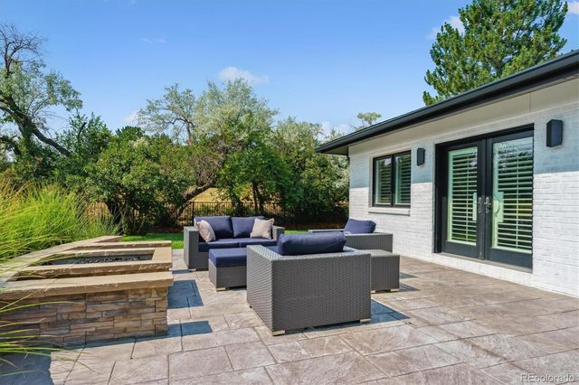 4900 Lakeshore Drive, Littleton, CO 80123