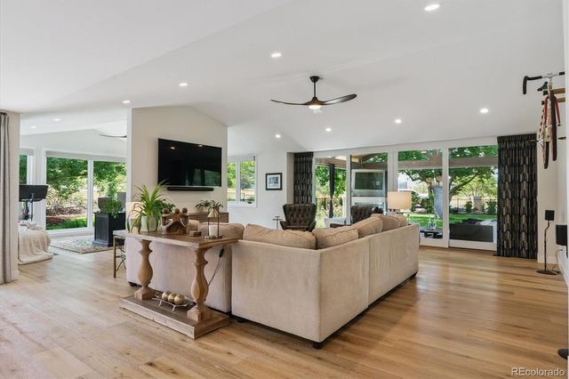 4900 Lakeshore Drive, Littleton, CO 80123