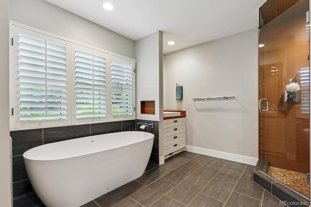 4900 Lakeshore Drive, Littleton, CO 80123