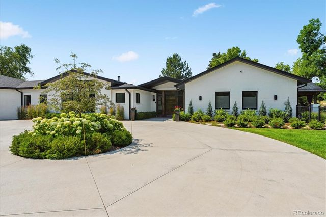 4900 Lakeshore Drive, Littleton, CO 80123