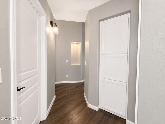 1739 N SETON Street, Mesa, AZ 85205