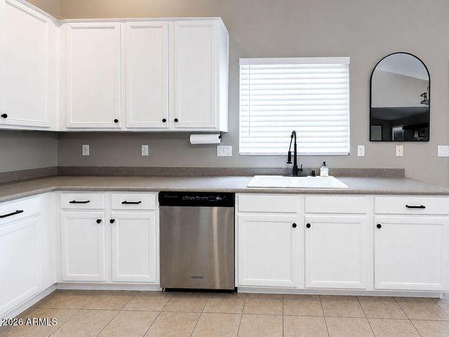 1739 N SETON Street, Mesa, AZ 85205