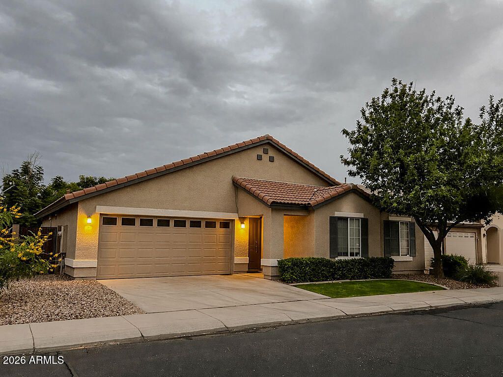 1739 N SETON Street, Mesa, AZ 85205