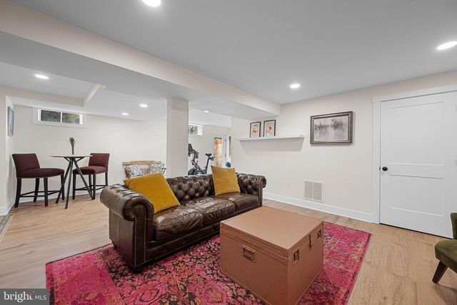 43581 LOST CORNER RD, Leesburg, VA 20176