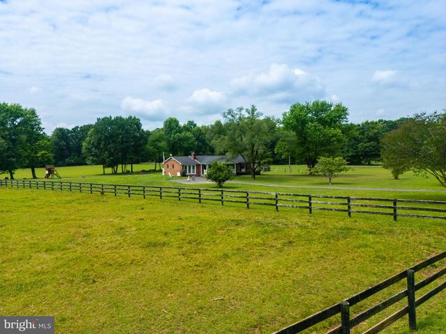 43581 LOST CORNER RD, Leesburg, VA 20176