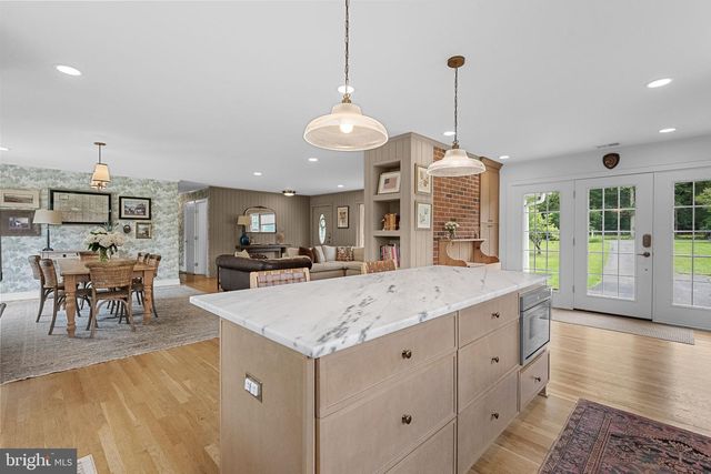 43581 LOST CORNER RD, Leesburg, VA 20176