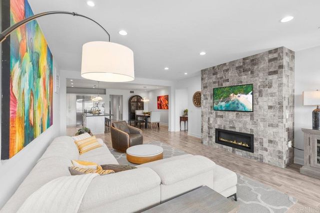 2383 Ocean Street, Carlsbad, CA 92008