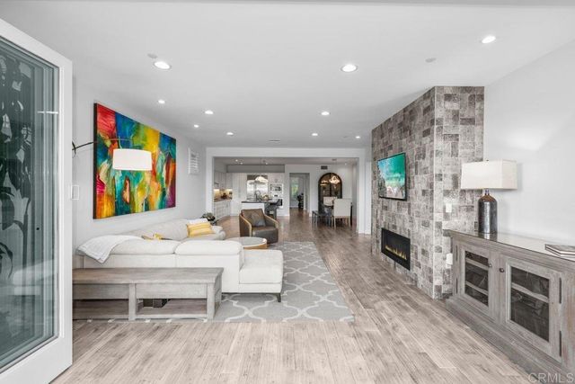 2383 Ocean Street, Carlsbad, CA 92008