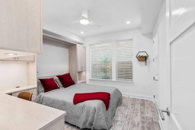 2383 Ocean Street, Carlsbad, CA 92008