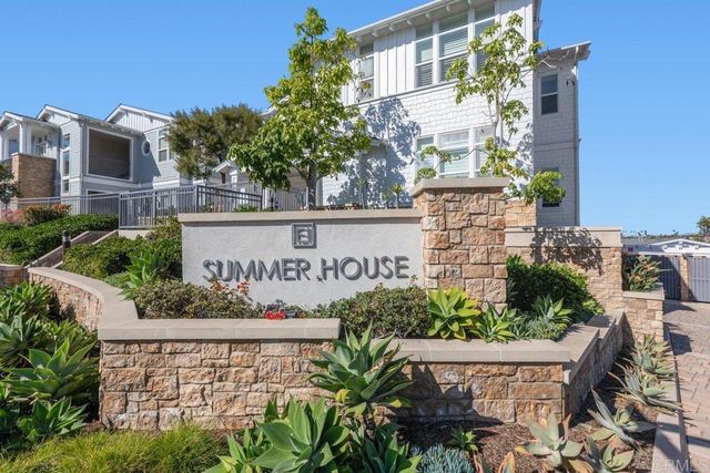 2383 Ocean Street, Carlsbad, CA 92008