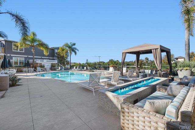 2383 Ocean Street, Carlsbad, CA 92008