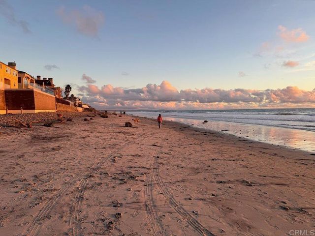 2383 Ocean Street, Carlsbad, CA 92008