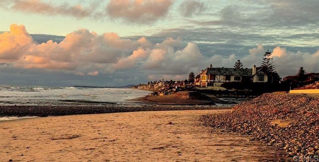 2383 Ocean Street, Carlsbad, CA 92008