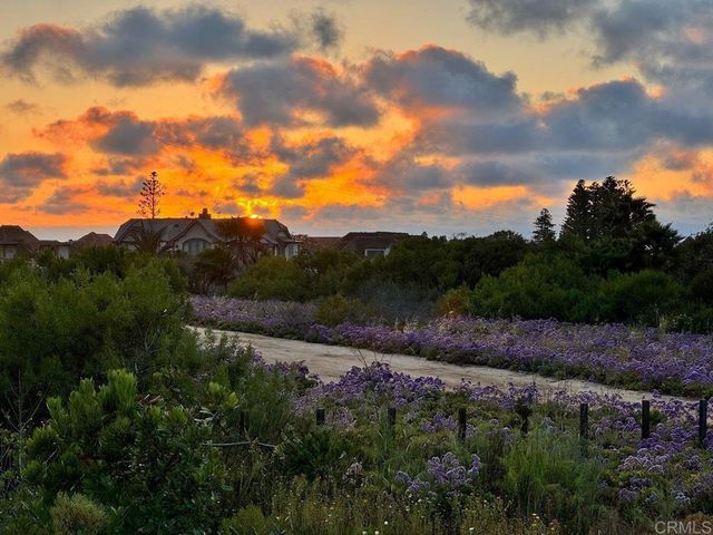 2383 Ocean Street, Carlsbad, CA 92008