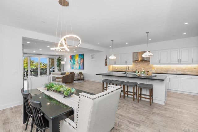 2383 Ocean Street, Carlsbad, CA 92008