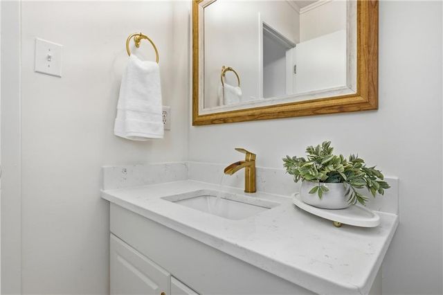 2960 Newman Road, Mobile, AL 36695