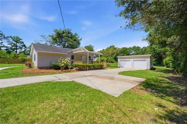 2960 Newman Road, Mobile, AL 36695