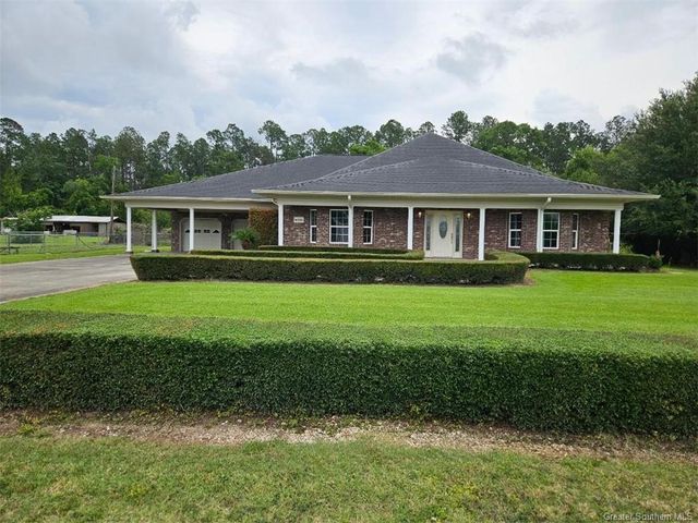 1354 Lavergne Road, Lake Charles, LA 70611