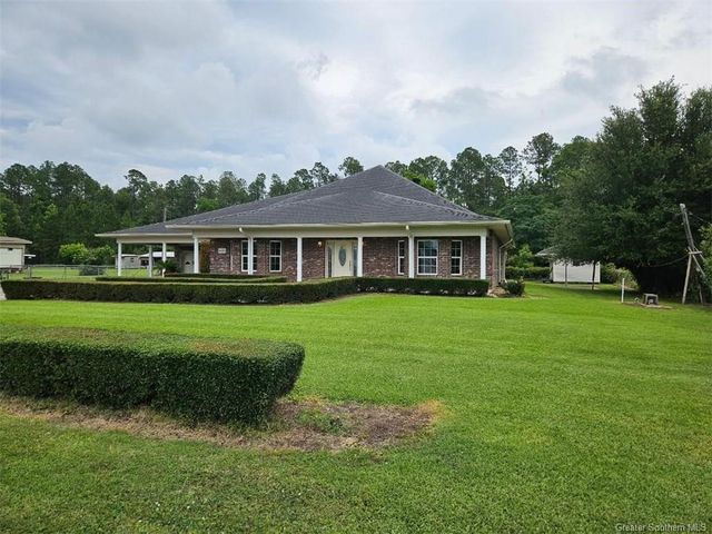 1354 Lavergne Road, Lake Charles, LA 70611