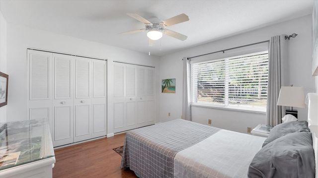 1110 BREEZEMONT DRIVE 1, Sarasota, FL 34232