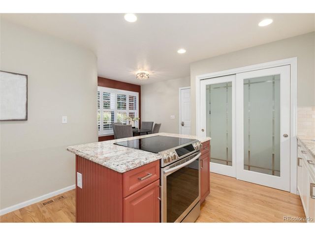 9476 Southern Hills Cir, Lone Tree, CO 80124