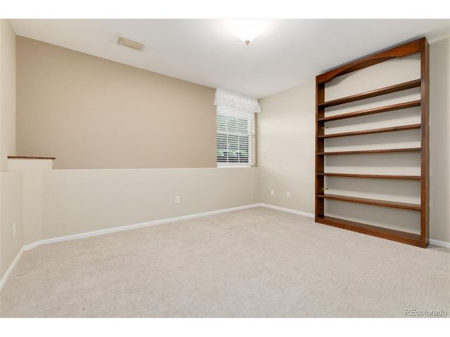 9476 Southern Hills Cir, Lone Tree, CO 80124